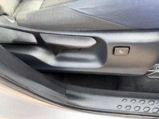 /photos/12922/0bfec256-ac6f-4b19-bdb0-f059a798389b_i320x240.jpg
