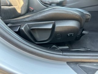 /photos/12922/90877f8f-3972-44c5-9f75-aa41ea57e8e7_i320x240.jpg